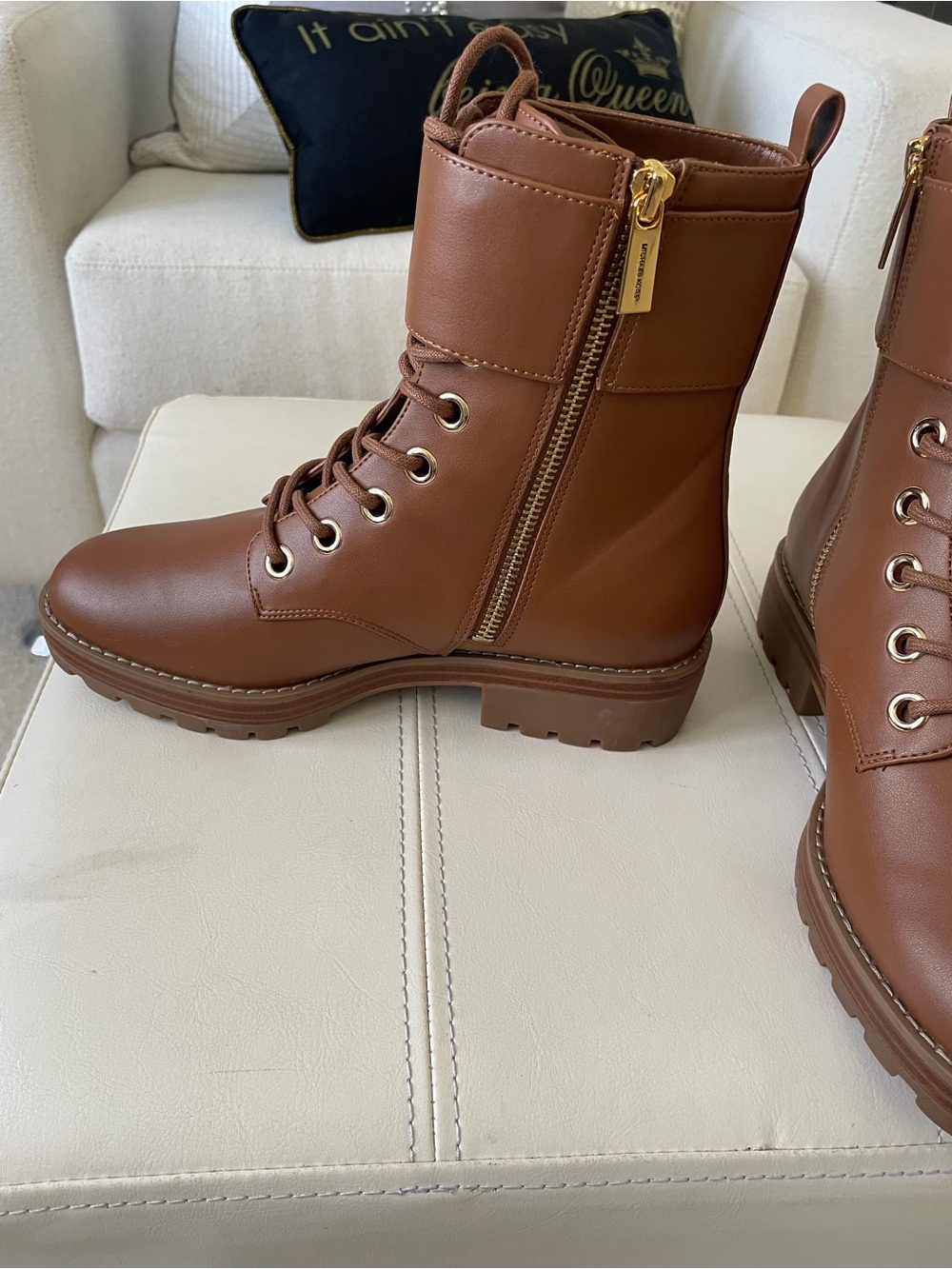 Michael Kors Rory Combat boot - NEW - Picture 5 of 8